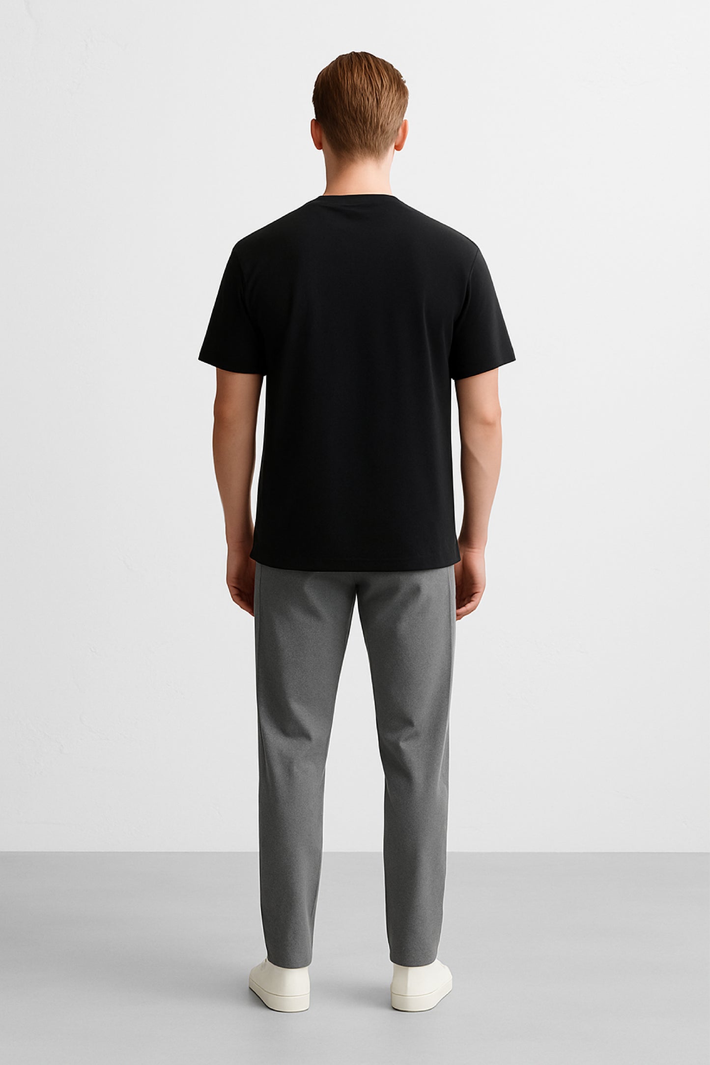 CAMISETA NEGRA MECLIER GALLERY CON LOGOTIPO