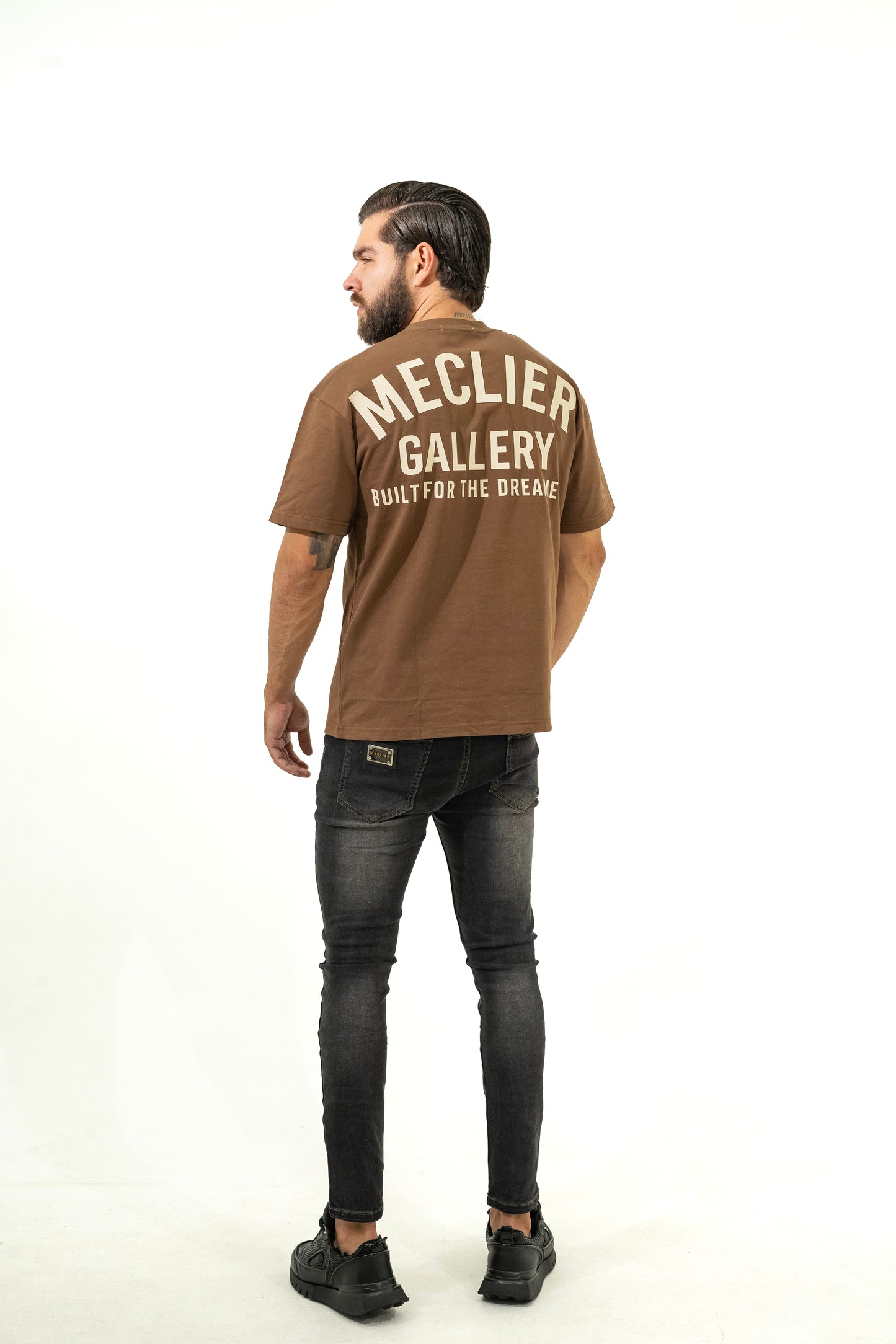 CAMISETA CAFE BUILT FOR THE DREAMERS